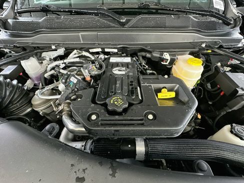New 2026 RAM 3500 Limited w/ Night Edition AWD/4WD image 17