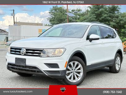 Used 2018 Volkswagen Tiguan SE w/ 3rd Row Seat Package