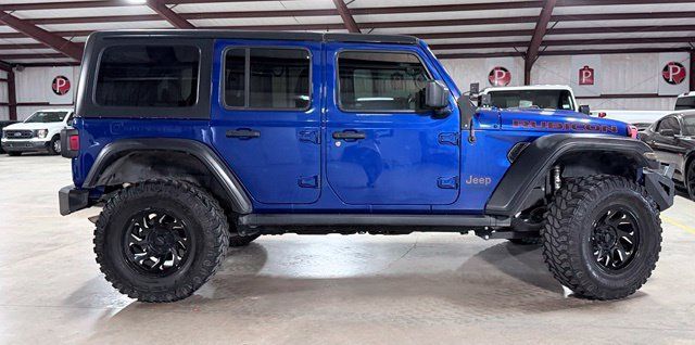 Used 2019 Jeep Wrangler Unlimited Rubicon AWD/4WD image 2