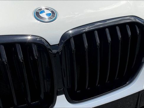 Used 2023 BMW X5 xDrive45e w/ Executive Package AWD/4WD image 33