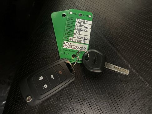 Used 2010 Chevrolet Camaro SS w/ RS Package image 26