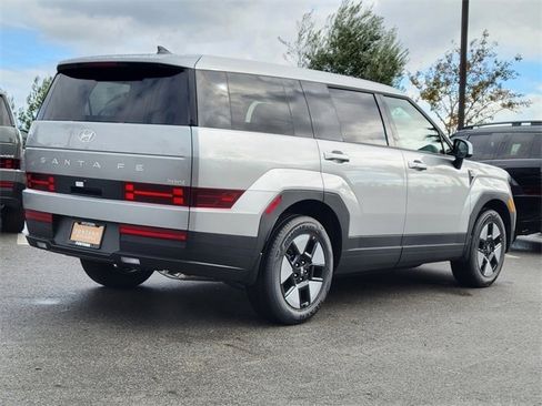 New 2026 Hyundai Santa Fe SE image 2