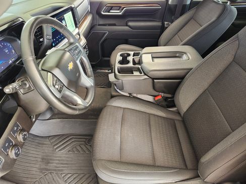 Certified 2025 Chevrolet Silverado 1500 LT AWD/4WD image 14