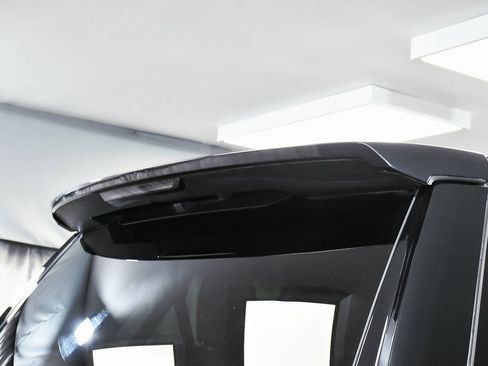 Used 2022 Chevrolet Tahoe LT w/ Luxury Package image 86