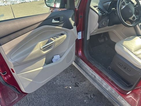 Used 2017 Ford C-MAX Energi SE w/ Equipment Group 402A image 7