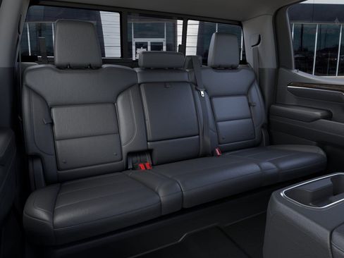 New 2026 GMC Sierra 1500 SLT image 18