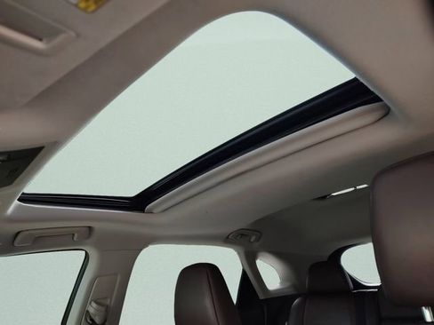 Used 2017 Lexus RX 350 FWD w/ Premium Package image 26