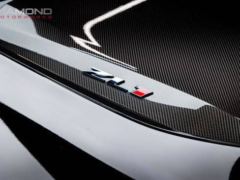 Used 2022 Chevrolet Camaro ZL1 RWD image 8
