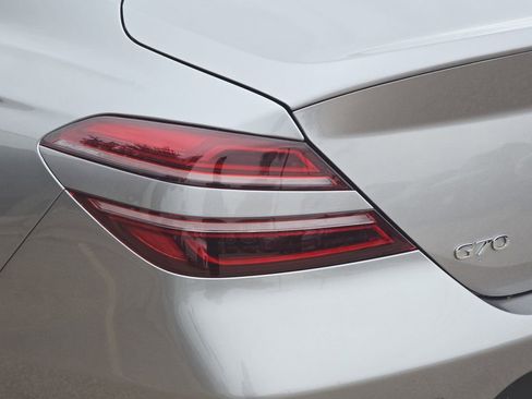 Used 2026 Genesis G70 2.5T image 32
