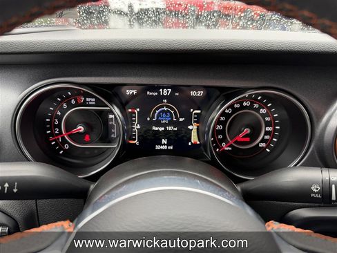 Used 2021 Jeep Gladiator Mojave AWD/4WD image 6
