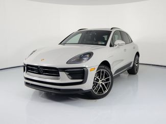 New 2026 Porsche Macan video 1