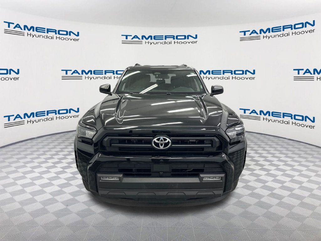 Used 2025 Toyota 4Runner SR5 AWD/4WD image 8