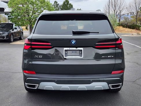 New 2026 BMW X5 xDrive50e AWD/4WD image 4