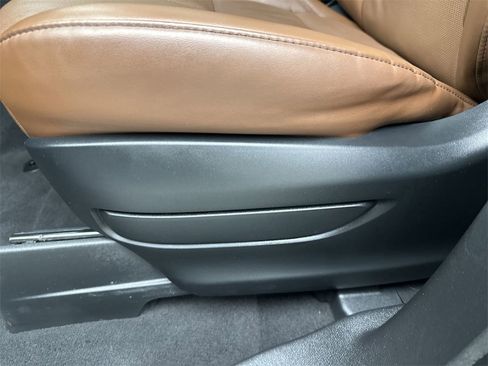 Used 2023 Lincoln Aviator Grand Touring w/ Equipment Group 301A image 12