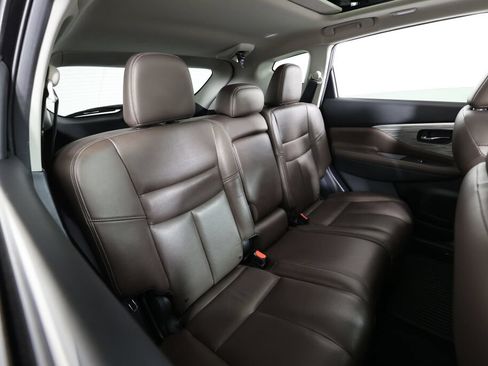 Used 2016 Nissan Murano Platinum w/ Platinum Technology Package AWD/4WD image 21