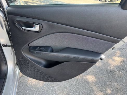 Used 2013 Dodge Dart SXT FWD image 27