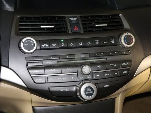 Used 2012 Honda Accord SE image 18