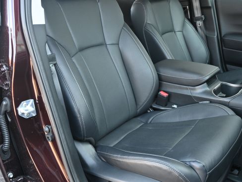 Certified 2025 Subaru Outback Touring image 34