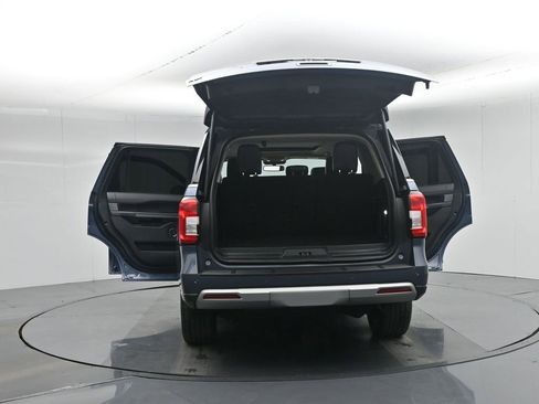 Used 2023 Ford Expedition XLT image 44
