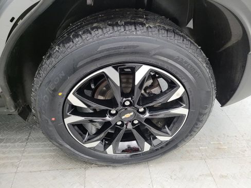 Used 2023 Chevrolet TrailBlazer LT FWD image 31