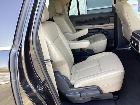 Used 2024 Ford Expedition Max XLT AWD/4WD image 21