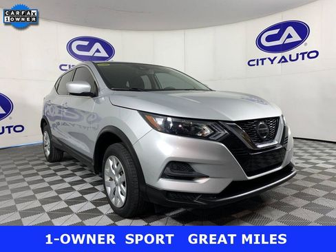 Used 2020 Nissan Rogue Sport S FWD image 1