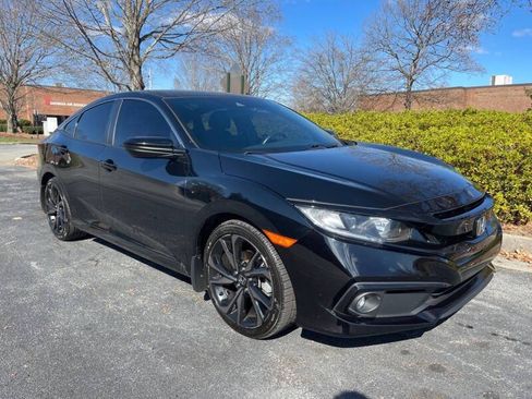 Used 2020 Honda Civic Sport image 2