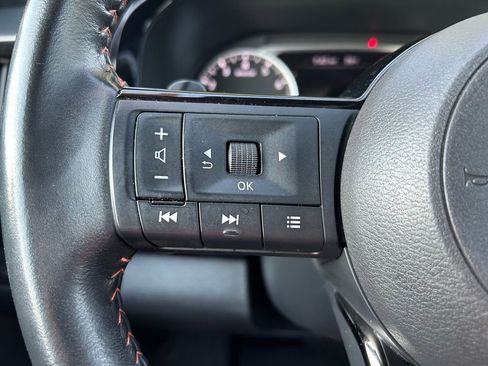 Used 2023 Nissan Pathfinder Rock Creek AWD/4WD image 21