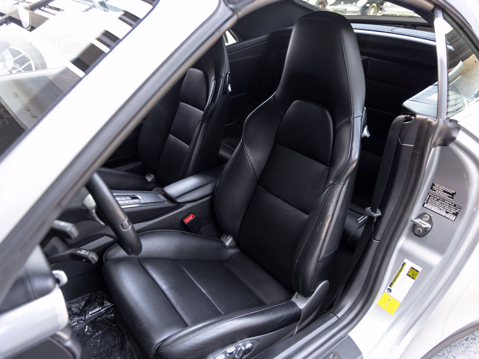 Used 2015 Porsche 911 Turbo S AWD/4WD image 5