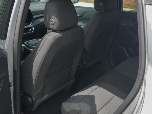 New 2025 Chevrolet Equinox LT w/ Safety and Technology Package image 27