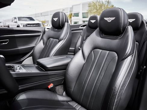 Used 2020 Bentley Continental GT AWD/4WD image 40