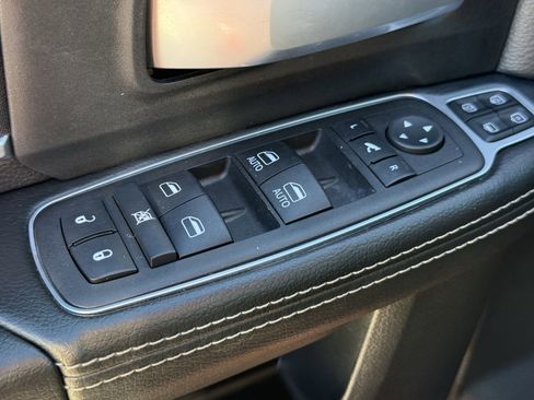 Used 2024 RAM 2500 Big Horn w/ Night Edition image 26