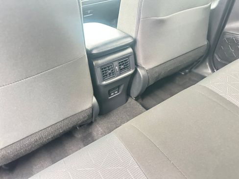 Used 2025 Toyota RAV4 XLE image 24