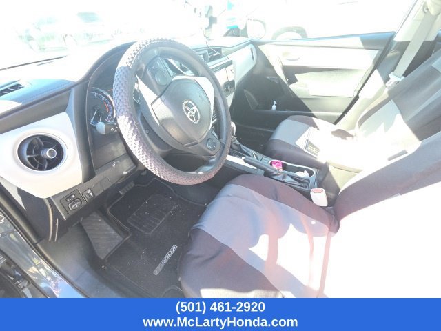 Used 2018 Toyota Corolla LE FWD image 6