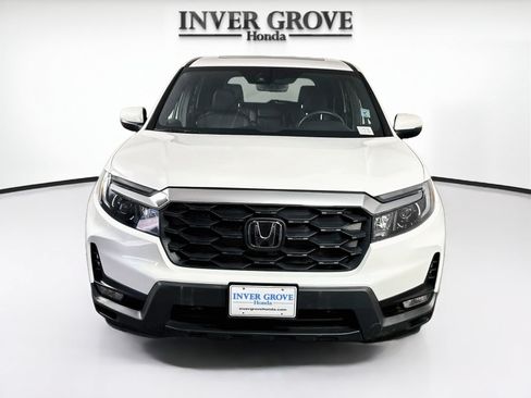 Used 2023 Honda Passport EX-L image 2