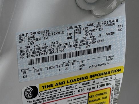 Used 2025 Ford Expedition Max Platinum w/ Driver's Package image 24