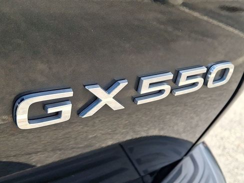 Used 2024 Lexus GX 550 AWD/4WD image 30
