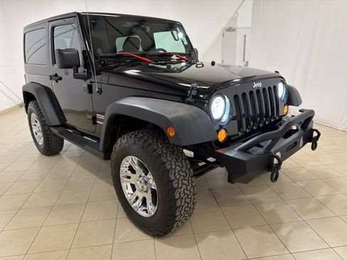 Used 2014 Jeep Wrangler Sport w/ Quick Order Package 24S AWD/4WD image 8