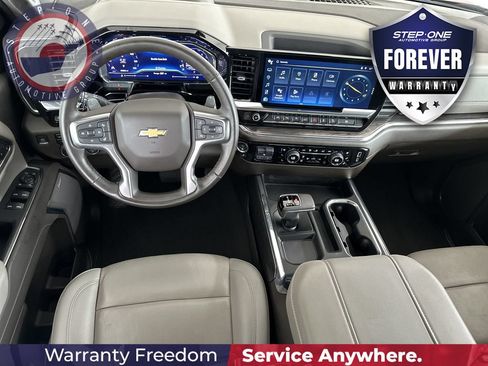 Used 2024 Chevrolet Silverado 1500 LTZ w/ Technology Package AWD/4WD image 17