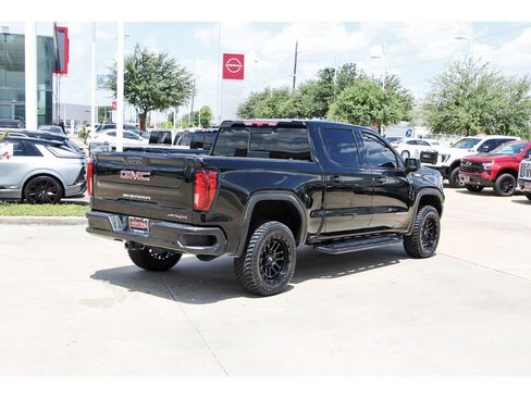Used 2024 GMC Sierra 1500 AT4X AWD/4WD image 4