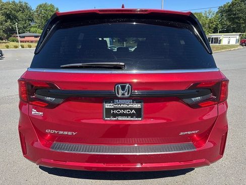 Used 2025 Honda Odyssey Sport-L image 4