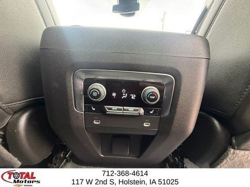 Certified 2024 Chevrolet Suburban RST w/ Luxury Package AWD/4WD image 17