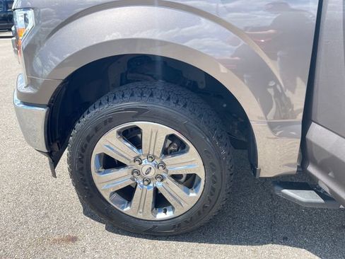 Used 2018 Ford F150 XLT w/ Equipment Group 302A Luxury AWD/4WD image 23