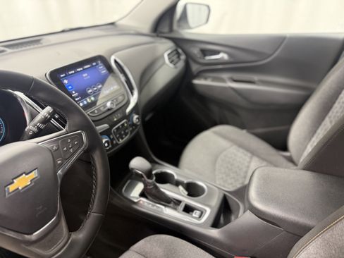 Certified 2024 Chevrolet Equinox LT image 25