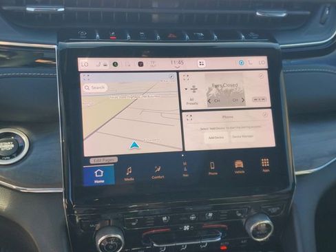 Used 2024 Jeep Grand Cherokee L Overland w/ Trailer Tow Package image 29