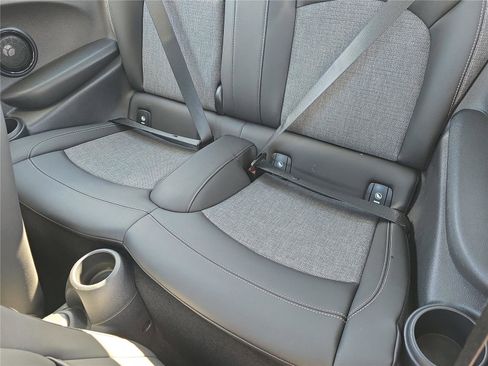 Used 2024 MINI Cooper SE image 14
