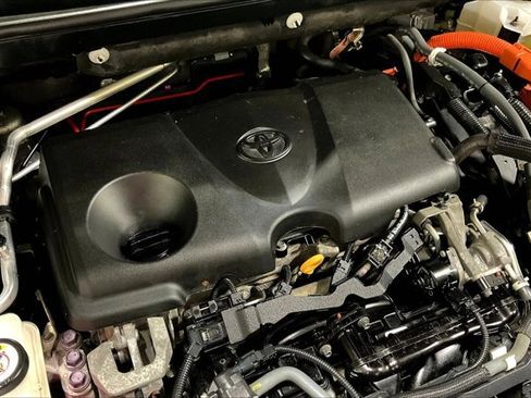 Used 2020 Toyota RAV4 XLE w/ Convenience Package image 31