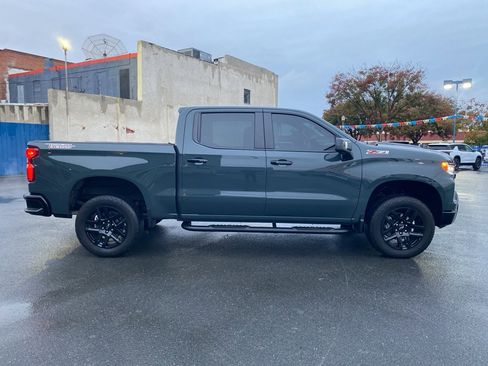 Used 2025 Chevrolet Silverado 1500 LT Trail Boss w/ Convenience Package II image 8