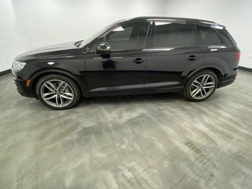 Used 2018 Audi Q7 3.0T Prestige w/ Prestige Package AWD/4WD image 4