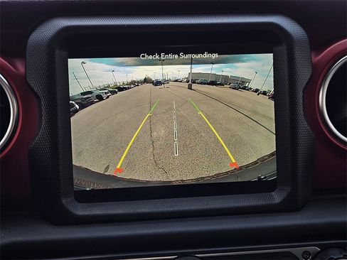 Used 2023 Jeep Wrangler Unlimited Rubicon w/ Xtreme 35 Tire Package image 16